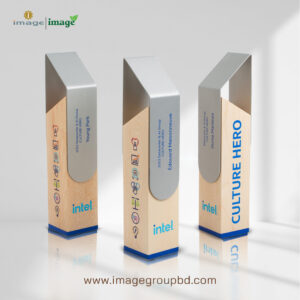 Wooden Crest Minimum Order Quantity 10 pcs...... Size: 2.5" X 2.5" X 9"